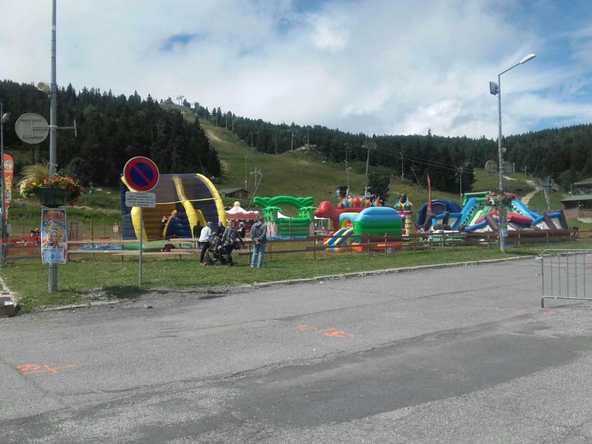 Apart T2 Pied Pistes Pyrenees 2000 Recemment Renove Wifi Bolquere Pyrenees 2000 Buitenkant foto
